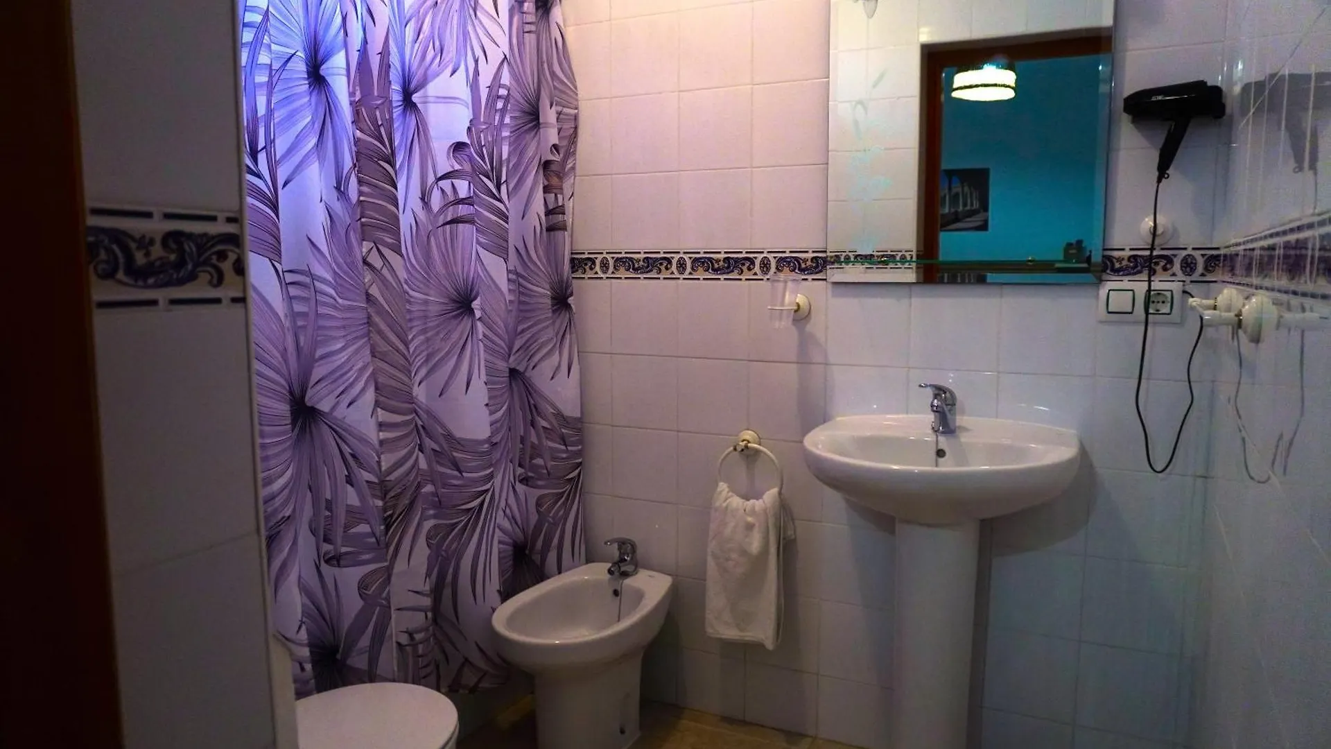 Hostal La Parada Bornos 0*,